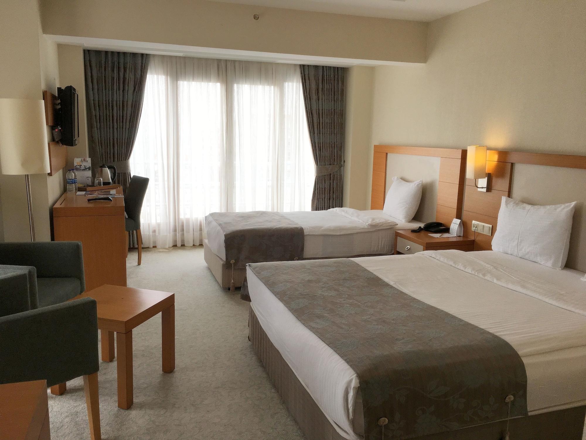Mercia Hotels & Resorts Büyükçekmece Exterior foto